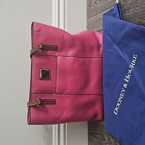 Dooney & Bourke purse